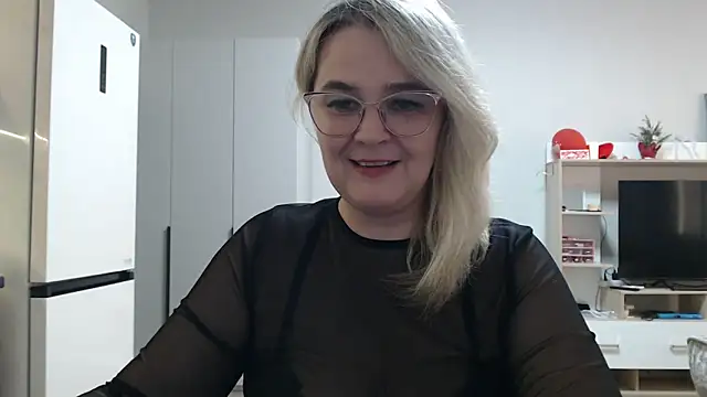 EleanoraDream online show from 12, 4, 2026