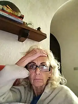 clarabell4 online show from 10, 10, 2025