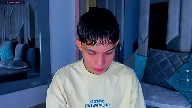 Snapshot of Sebax_Young chatting on 14, 5, 2026 Sebax Young online show from 14, 5, 2026