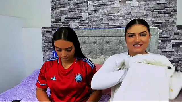 Snapshot of nicolexxaleja chatting on 2, 10, 2025 nicolexxaleja online show from 2, 10, 2025