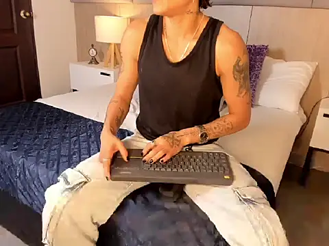 ZoeKrug online show from 12, 2, 2026