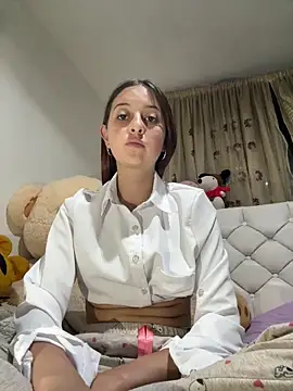 Snapshot of esmeralda_diamond69 chatting on 12, 2, 2026 esmeralda diamond69 online show from 12, 2, 2026