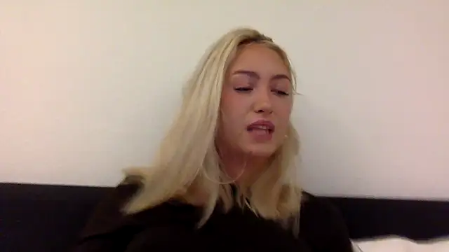 Kitty Swetty online show from 21, 9, 2025