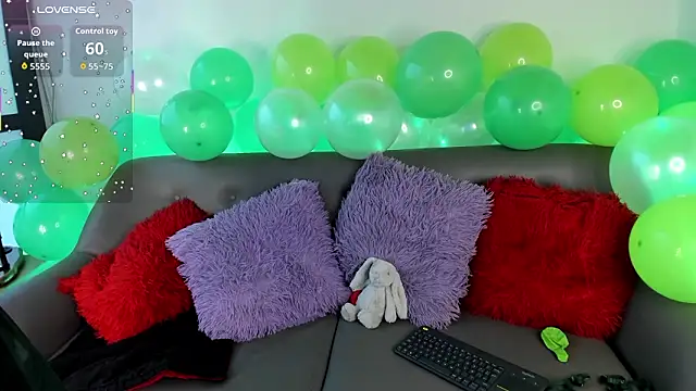 sasha roldann online show from 18, 3, 2026