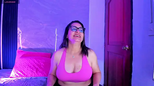 Agatha Pleasure online show from 4, 4, 2026