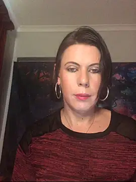 Juicy Lucy online show from 23, 7, 2026