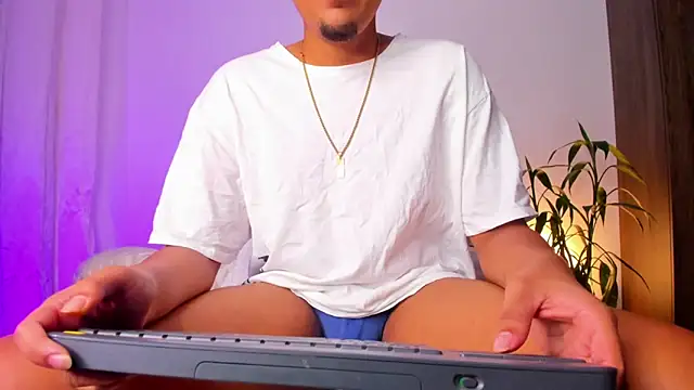 asmodeo 33 online show from 18, 9, 2025