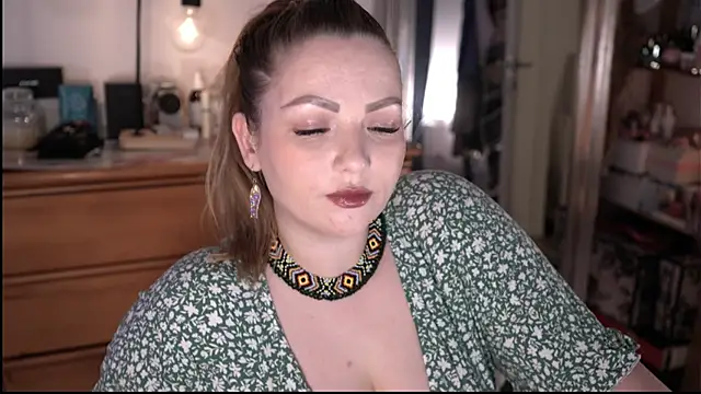 marrygrayes online show from 17, 6, 2026