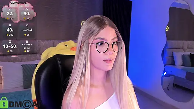 Arinextdoor online show from 15, 10, 2025