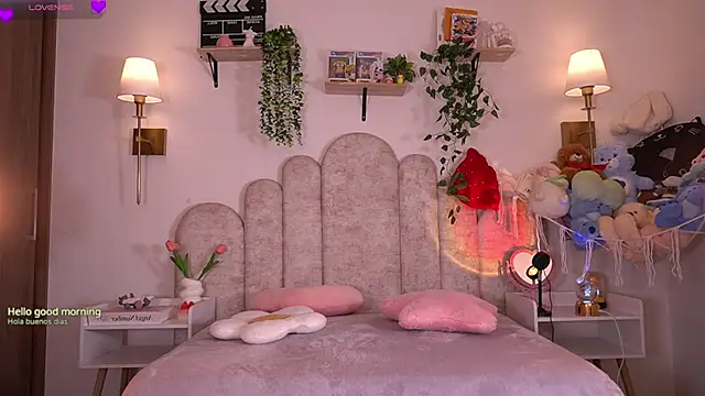 Snapshot of violeth____ chatting on 20, 2, 2026 violeth online show from 20, 2, 2026