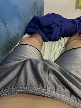 Snapshot of Piter14cm chatting on 10, 11, 2025 Piter14cm online show from 10, 11, 2025