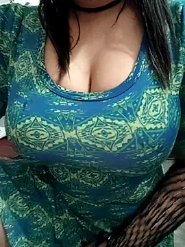 Snapshot of hot_grieal1 chatting on 21, 10, 2025 hot grieal1 online show from 21, 10, 2025