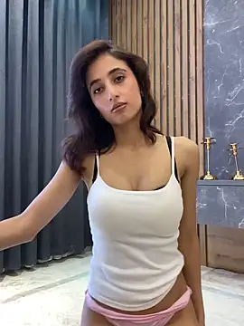 Snapshot of AriaXFlirt chatting on 14, 11, 2025 AriaXFlirt online show from 14, 11, 2025