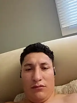 Snapshot of Zetaloco26 chatting on 19, 10, 2025 Zetaloco26 online show from 19, 10, 2025