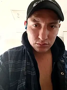 Snapshot of Zetaloco26 chatting on 24, 10, 2025 Zetaloco26 online show from 24, 10, 2025