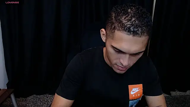 Snapshot of Derek_Storm_ chatting on 15, 11, 2025 Derek Storm online show from 15, 11, 2025