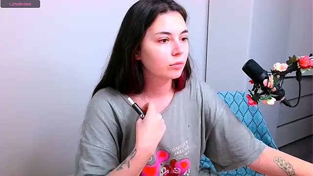 Snapshot of peachyness chatting on 30, 11, 2025 peachyness online show from 30, 11, 2025