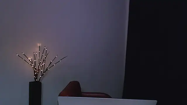 Snapshot of Lia_noo_regrets chatting on 22, 12, 2025 Lia noo regrets online show from 22, 12, 2025