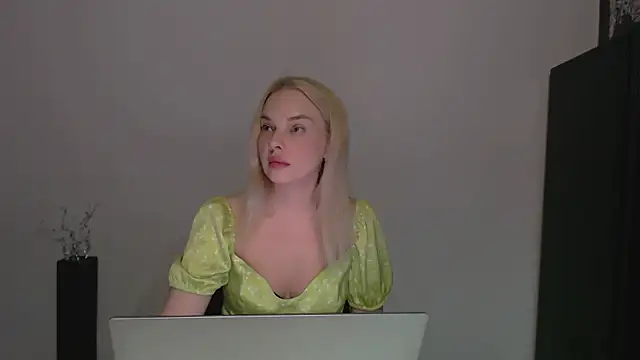 Lia noo regrets online show from 17, 4, 2026
