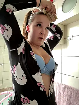 SweetTeenGirl online show from 26, 10, 2025