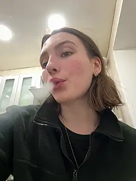 ZariaFlame online show from 2, 4, 2026