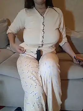 Rubi 9ahbouna online show from 15, 10, 2025