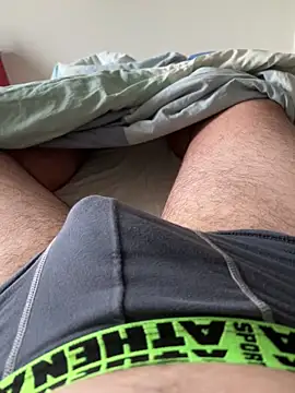 Snapshot of popooooooooool chatting on 3, 10, 2025 popooooooooool online show from 3, 10, 2025