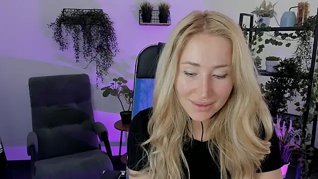 AstraMonroe online show from 9, 4, 2026