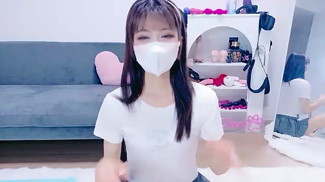 -Nyanko-chan- online show from 4, 6, 2026