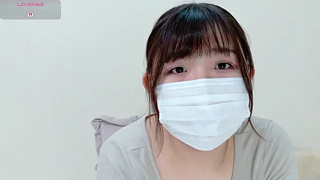 Snapshot of mana-chan chatting on 11, 9, 2025 mana-chan online show from 11, 9, 2025