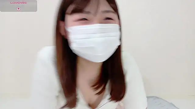 Snapshot of mana-chan chatting on 7, 10, 2025 mana-chan online show from 7, 10, 2025