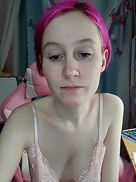 Fuzzy Unicorn online show from 3, 11, 2025