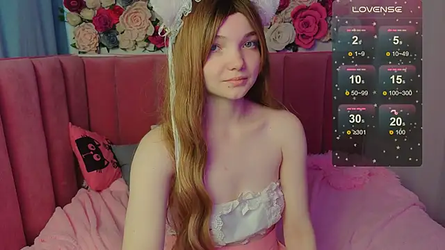 AnimeAlica18 online show from 2, 11, 2025