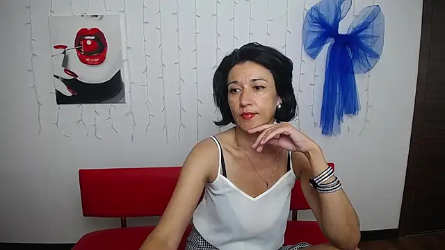 Snapshot of CameronEnns chatting on 8, 7, 2026 CameronEnns online show from 8, 7, 2026