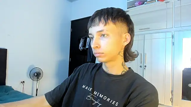 spacehumanz online show from 12, 2, 2026