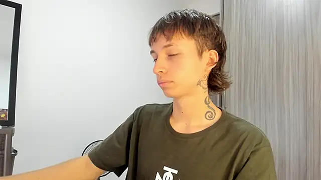 spacehumanz online show from 21, 3, 2026