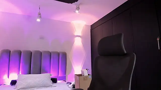 AlliceLover online show from 7, 10, 2025