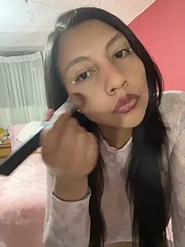 Snapshot of Bamby_milflatina chatting on 18, 9, 2025 Bamby milflatina online show from 18, 9, 2025