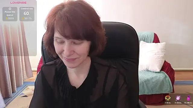 Lia Tito online show from 5, 2, 2026