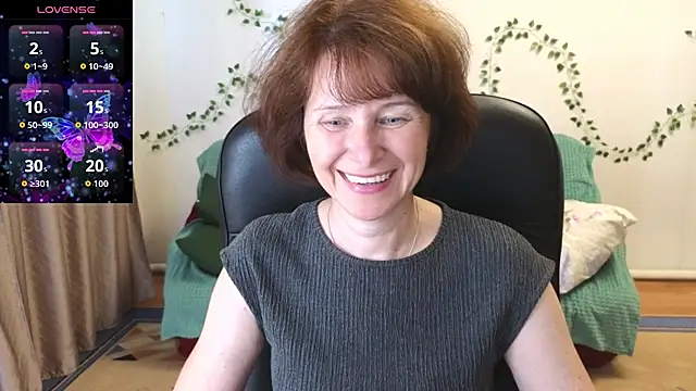 Snapshot of Lia_Tito chatting on 7, 7, 2026 Lia Tito online show from 7, 7, 2026