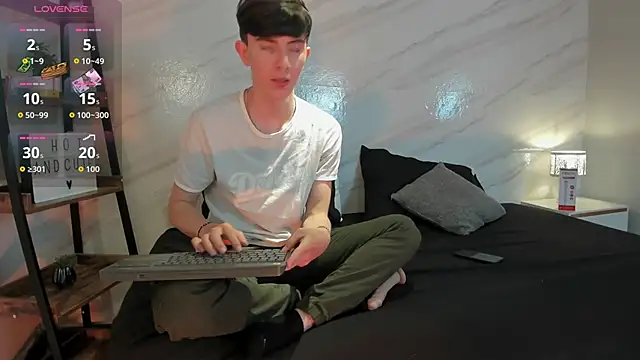 mathias saenz online show from 12, 9, 2025