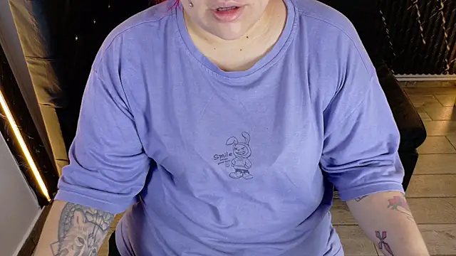 Witch Scarlet online show from 5, 3, 2026