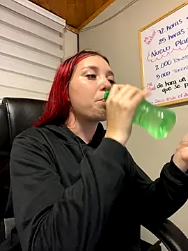 Karen18 boobs online show from 17, 10, 2025