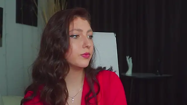 Snapshot of Mary_Miiller chatting on 9, 10, 2025 Mary Miiller online show from 9, 10, 2025