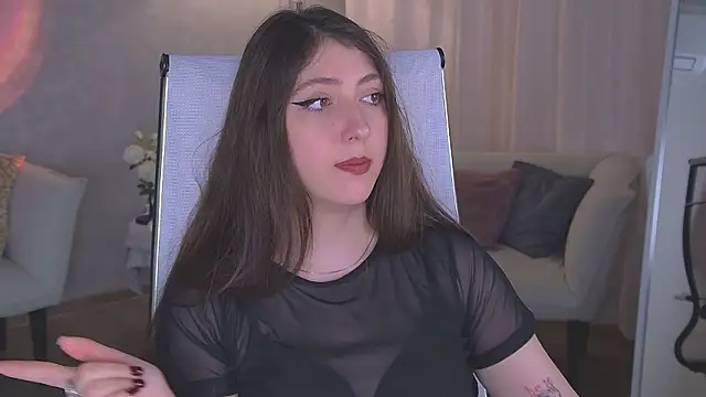 Mary Miiller online show from 25, 3, 2026