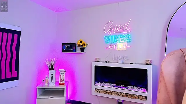 Alice Vixen online show from 22, 5, 2026
