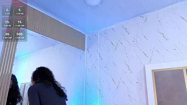 samanthaThoms online show from 24, 11, 2025