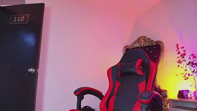 Lucass love online show from 22, 3, 2026