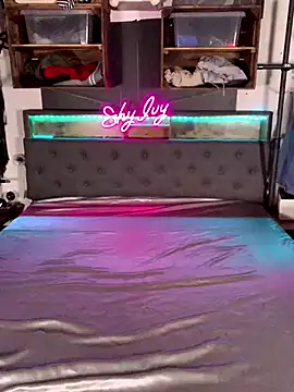 Snapshot of Shy_Ivy chatting on 12, 10, 2025 Shy Ivy online show from 12, 10, 2025