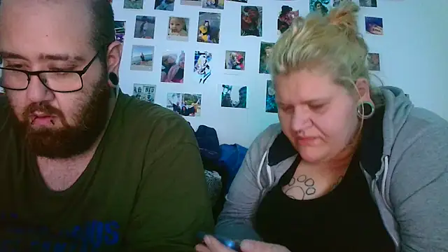 mrandmrsdarkside online show from 11, 3, 2026